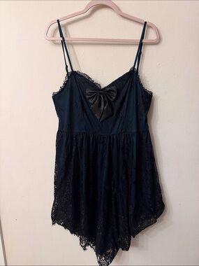 ROMWE Black Lace Asymmetrical Romper with Satin Bow 99
